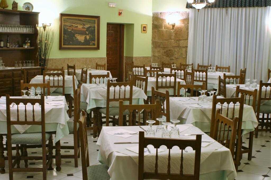 Hostal Visontium Vinuesa Quarto foto